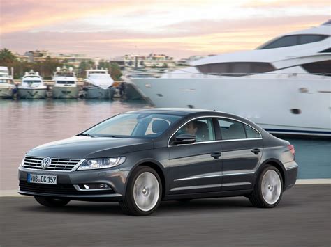 Volkswagen Passat CC automobilio profilis