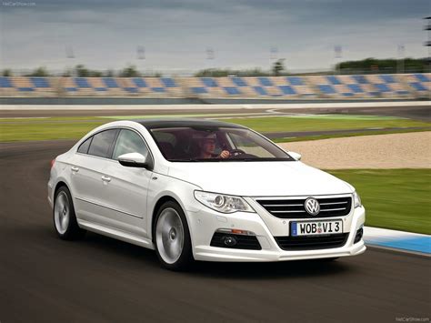 Volkswagen Passat CC priekinis vaizdas