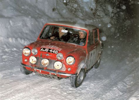 Mini Cooper istorija ir evoliucija
