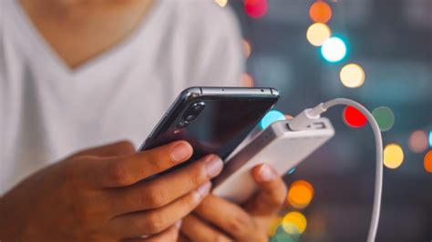 Telefono baterijos krovimo ciklo schema