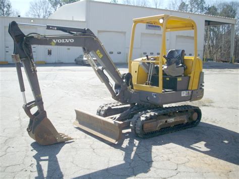 Volvo EC25 mini ekskavatorius