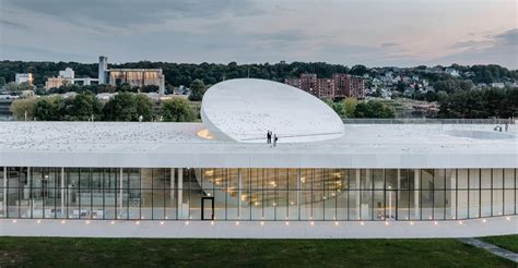 Vizualizacija: Dinozaurų skulptūrų muziejus