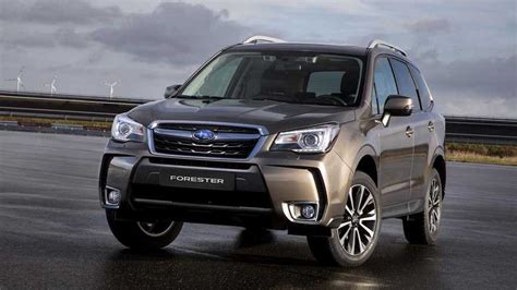 Subaru Forester 2019 variklio skyrius