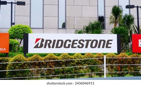 Bridgestone Corporation logotipas ir istorija