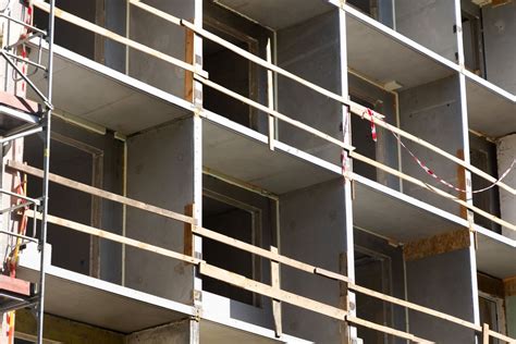 Schema. Kada verta skolintis, o kada taupyti