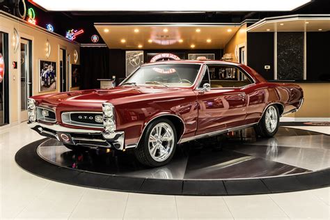1966 Pontiac GTO dizaino detalės