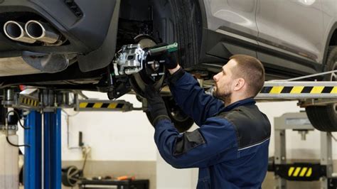 Kaip pasirinkti tinkamą autoservisą