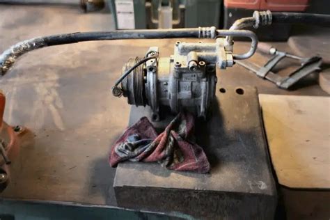 Simptomai, rodantys išmetimo sistemos problemas