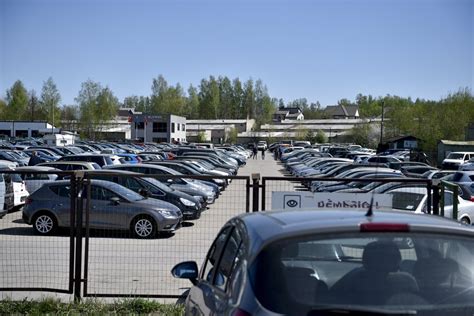 Kaip pirkti naudotą automobilį