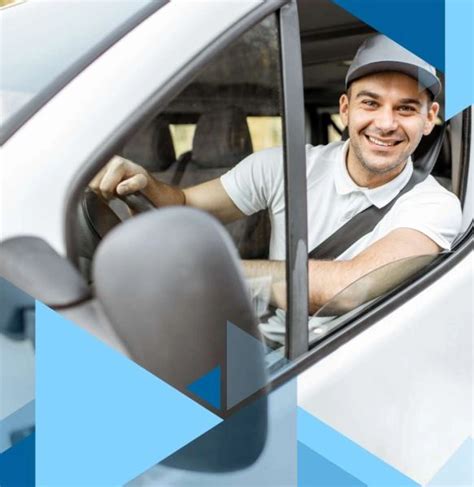 Darbuotojas, naudojantis tarnybinį automobilį