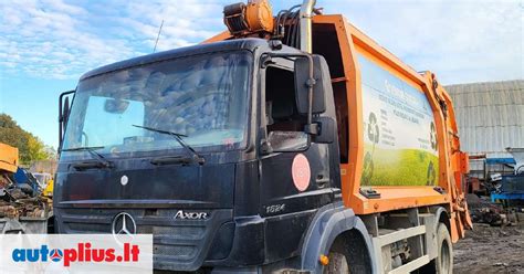 Įvairūs komunalinio ūkio transporto automobiliai