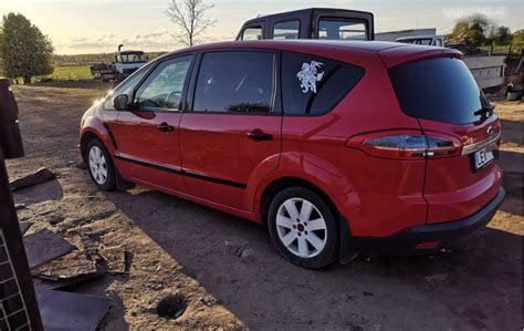 Ford Galaxy interjeras su septyniomis sėdimomis vietomis