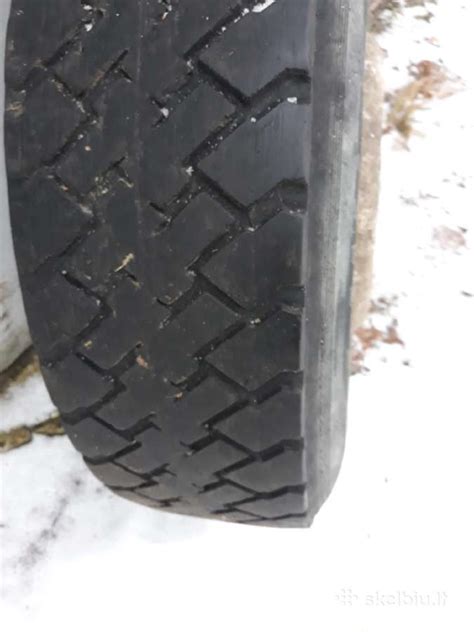 Sunkvežimio ratai ir padangos