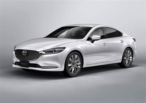 Mazda6 interjeras