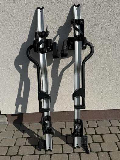 Dviračių laikiklis ant stogo su stogo skersiniais