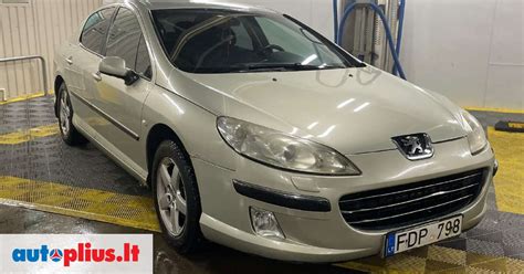 Peugeot 407 sedanas iš priekio