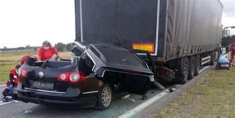 Krovininio automobilio evakuatorius