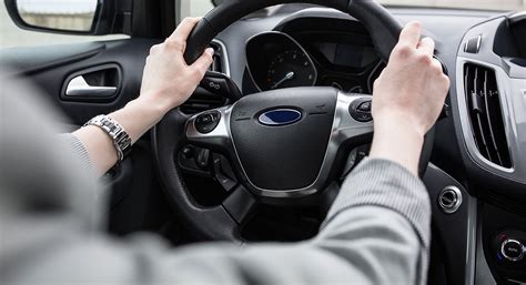 Patarimai saugiam vairavimui