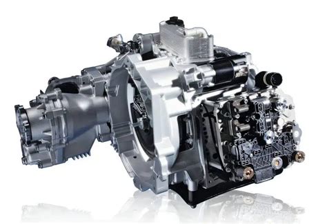 DSG pavarų dėžės tipai: sausa ir šlapia sankaba