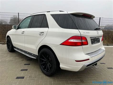 Schematinis Mercedes-Benz ML 400 važiuoklės elementų pavaizdavimas