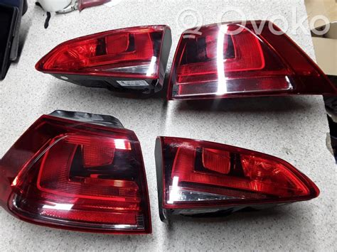 VW Touran galinių žibintų schematinis vaizdas su funkcijų paaiškinimu