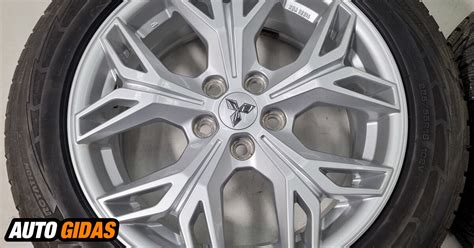 Mitsubishi Outlander ratlankiai skirtingų tipų ir dydžių