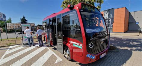 Klaipėdos autobusų parko darbuotojai ir svečiai