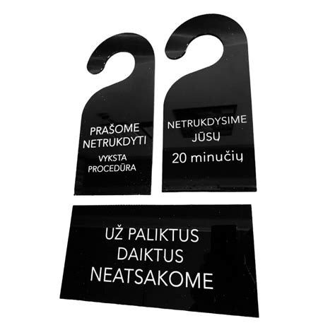 Informacinė lentelė su pagrindinėmis „Škoda Fabia“ akcijų funkcijomis