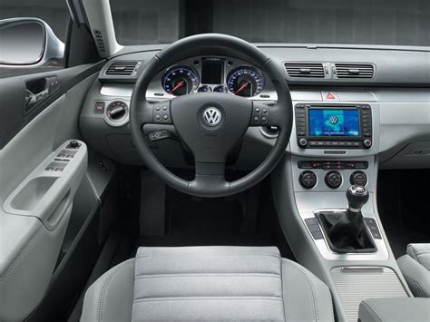 Volkswagen Passat B6/B7 salonas