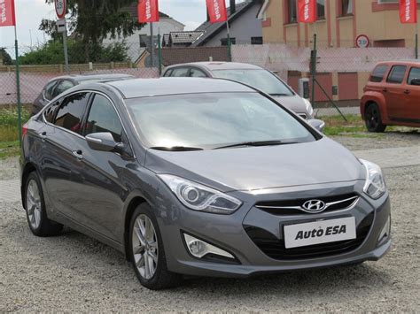 Hyundai i40 automobilio interjeras
