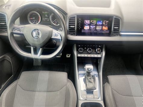 Škoda automobilio interjeras su naujausiomis technologijomis