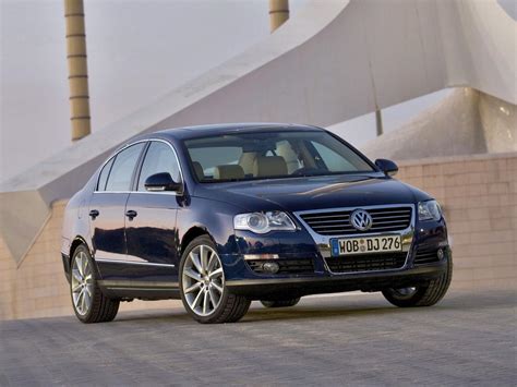 Volkswagen Passat B6 automobilio galinė dalis