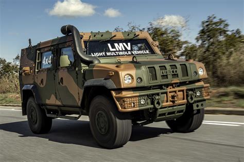Iveco LMV visureigis