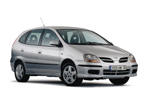 Nissan Almera Tino bagažinė