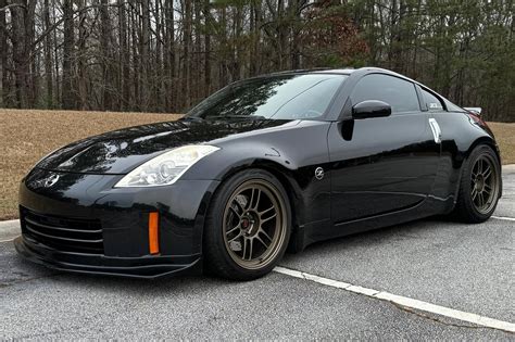 Nuotrauka Nissan 350Z automobilio