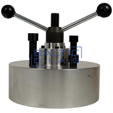 Nuotrauka: specializuotas įrankis Audi galinio tilto ivorių montavimui