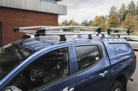 Stogo bagažinės montavimas ant automobilio