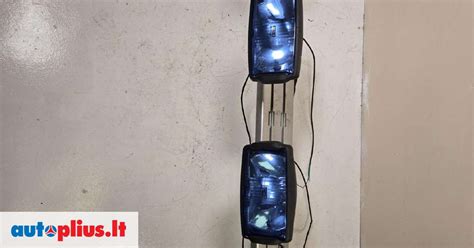 Automatinis barjeras su žibintais