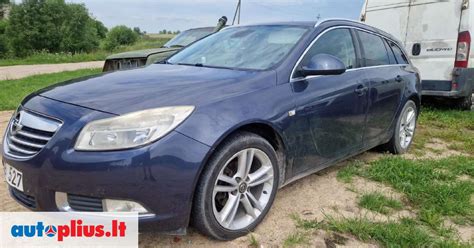 Schematinis Opel Sintra automobilio dalių pavaizdavimas su galimomis rūdžių vietomis