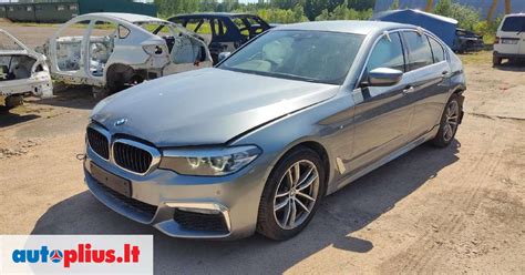 Skirtingų BMW modelių nuotraukos
