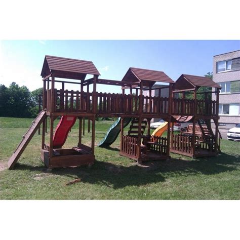 Vaikų žaidimų aikštelės danga iš perdirbtų padangų