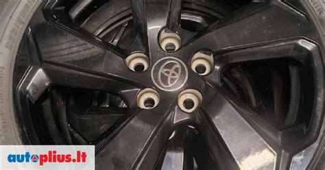 Toyota RAV4 ratlankių dydžių palyginimas