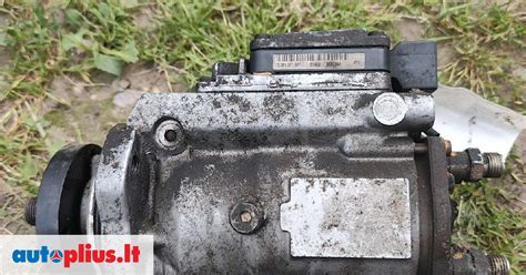 Nissan Almera Tino variklio skyrius su matomu paskirstymo diržu