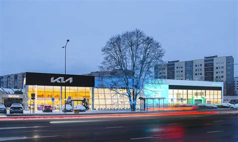 Brandus klevas, integruotas į KIA ir Škoda saloną