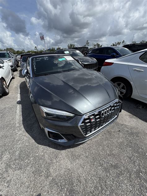 JAV automobilių aukciono Copart ekrano nuotrauka