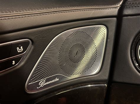 Mercedes-Benz S-Class Burmester garso sistema