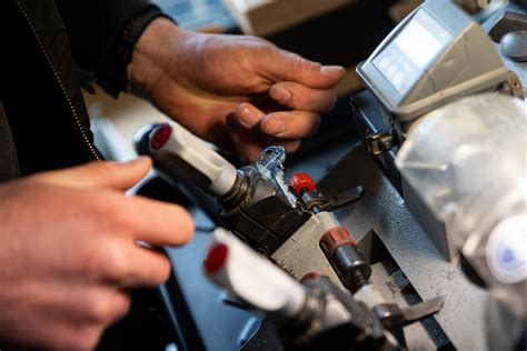 Renault raktų gamybos procesas