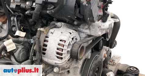 Nuotrauka Opel Zafira B variklio skyriaus