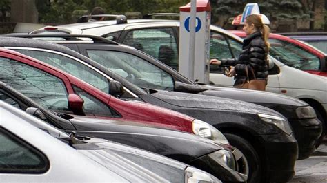 Schematinis parkavimo atbulomis pavaizdavimas