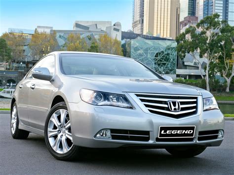 Honda Legend priekinė dalis